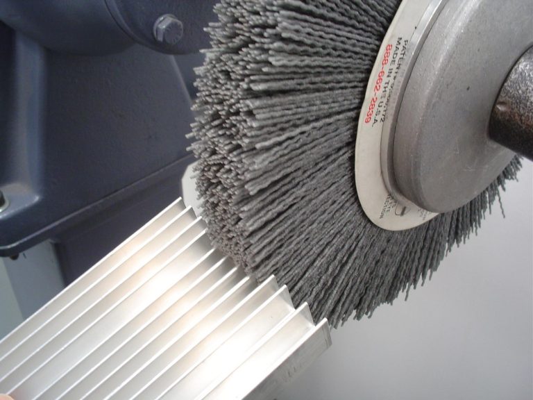 How To Brush Aluminum Extrusion?