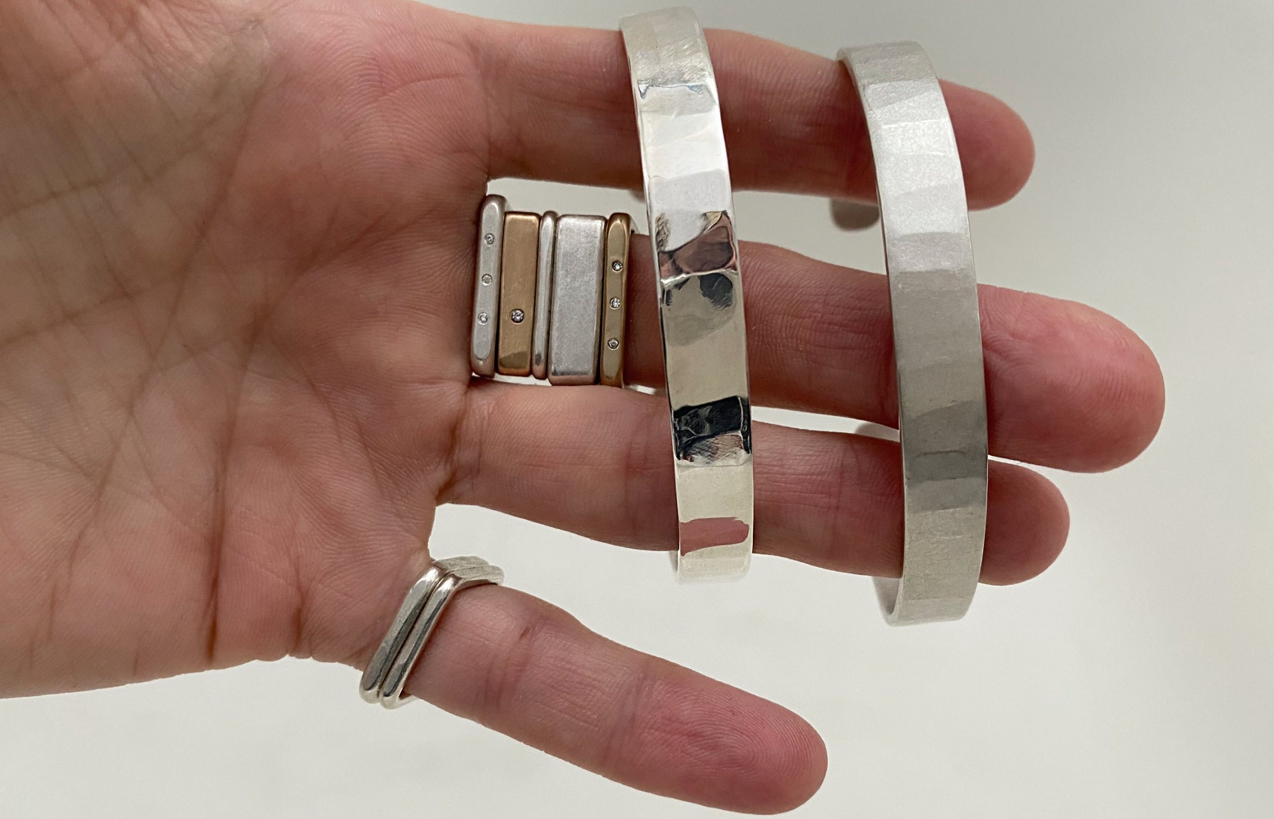 What Does A Matte Finish Look Like On Metal? Unity Manufacture