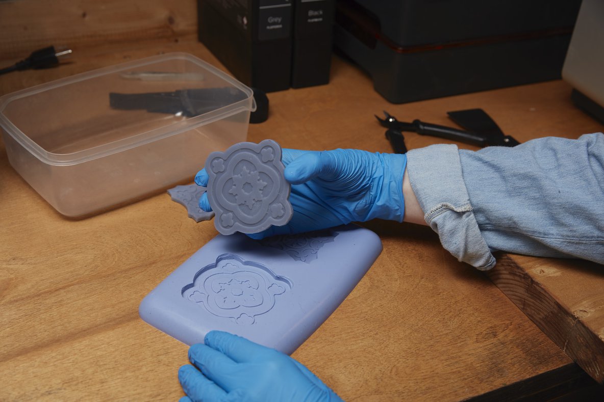Silicone Mold Casting: Techniques and Applications