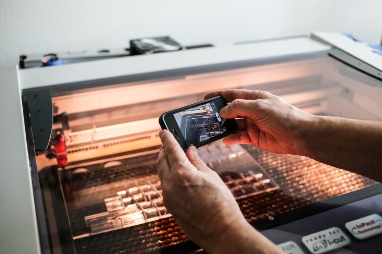 Metal Engraving With Laser Technology: Precision And Versatility