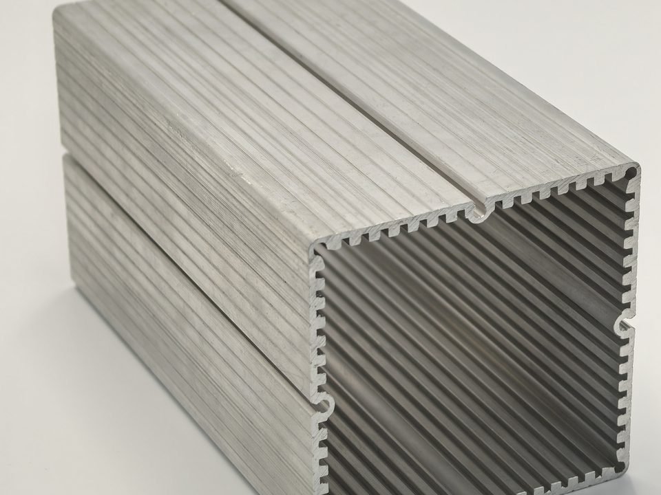 Custom extruded aluminum profile with hollow fins